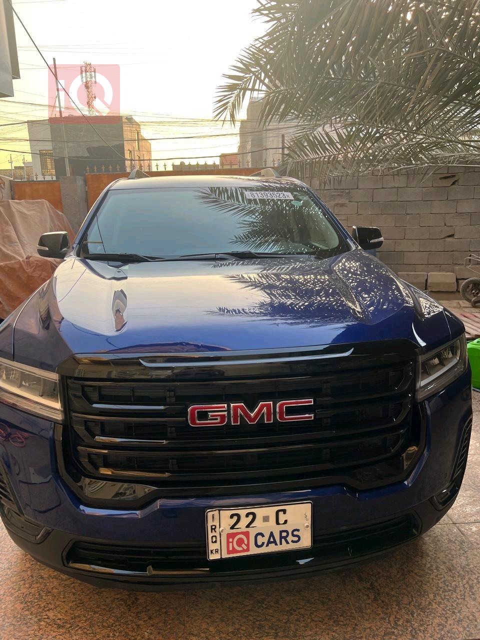 GMC Acadia